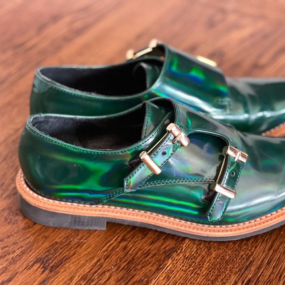 Miista - Victoria Brogue in Iridescent Green - Picture 2 of 4